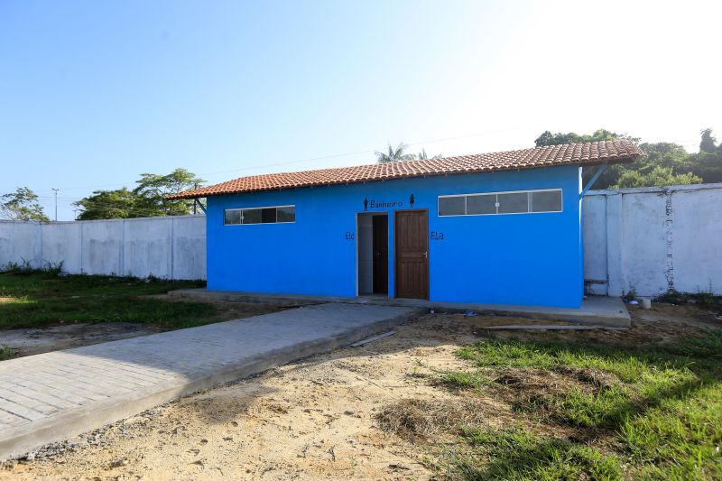 Inauguração do Estádio Municipal Begozão - Benevides <div class='credito_fotos'>Foto: Jader Paes / Agência Pará | <a href='/midias/2020/originais/7147_3e296079-8ec2-eef9-ed7a-cf296d58f0b1.jpg' download><i class='fa-solid fa-download'></i> Download</a></div>