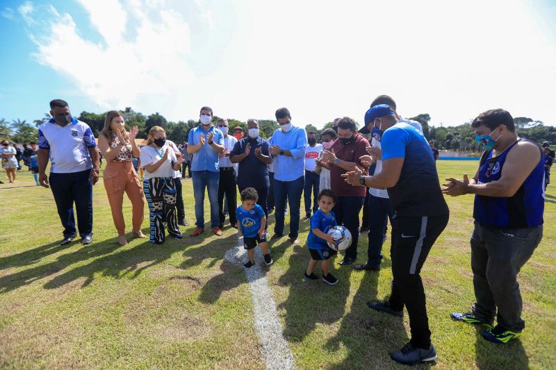 Inauguração do Estádio Municipal Begozão - Benevides <div class='credito_fotos'>Foto: Jader Paes / Agência Pará | <a href='/midias/2020/originais/7147_b13f5c84-4188-2d2f-b4dd-ebe1332dfd41.jpg' download><i class='fa-solid fa-download'></i> Download</a></div>