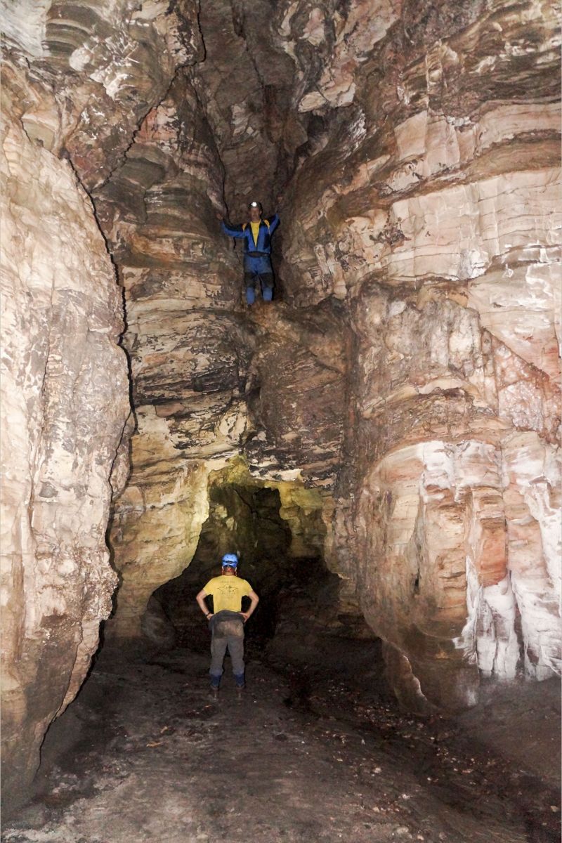 Araguaia possuem um rico Patrimônio Espeleológico, representado por mais de 475 cavernas, com destaque para a Caverna Serra das Andorinhas <div class='credito_fotos'>Foto: ASCOM / IDEFLOR-BIO | <a href='/midias/2020/originais/7153_67213f50-19bc-b8cf-a0c7-8f33b64db5b6.jpg' download><i class='fa-solid fa-download'></i> Download</a></div>