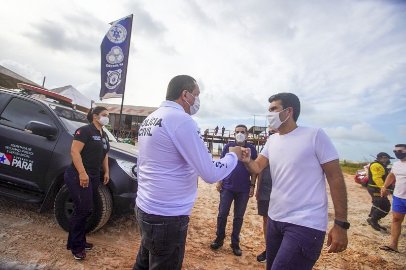 Governador acompanha trabalho de segurança pública do Centro Integrado de Comando em Salinópolis <div class='credito_fotos'>Foto: Marco Santos / Ag. Pará | <a href='/midias/2020/originais/7156_64dd0b69-8511-b0f6-69eb-59692f3f91f6.jpg' download><i class='fa-solid fa-download'></i> Download</a></div>