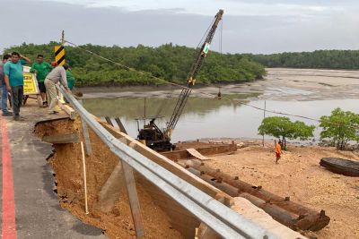 notícia: Recuperação da ponte sobre o Rio Sampaio deve ser concluída no domingo