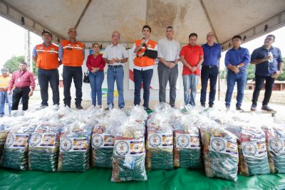 galeria: Governo dará apoio para que vítimas da cheia possam construir casas em área seca e anuncia obras de integração regional