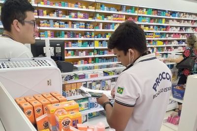 notícia: Estabelecimento comercial é autuado por preço abusivo de álcool em gel 