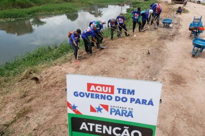 galeria: Segundo dia de desobstrução de canais segue para diminuir alagamentos