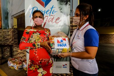 galeria: TerPaz e Fundação ParáPaz entregam  cestas de alimentos no Benguí