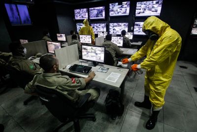 notícia: Contra o Coronavírus, Exército higieniza Centro Integrado de Operações 