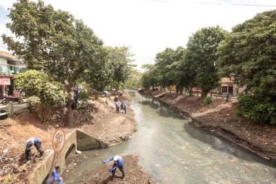 notícia: Canal da Travessa Três de Maio recebe ações de limpeza esta semana