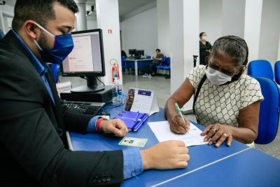 notícia: Famílias atingidas por alagamentos em Belém começam a receber Fundo Recomeçar 