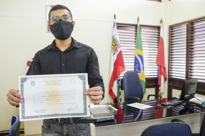 Uepa forma 80 médicos para o combate à Covid-19 em Belém, Santarém e Marabá Uepa forma 80 médicos para o combate à Covid-19 em Belém, Santarém e Marabá