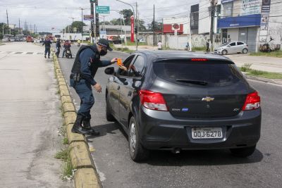 galeria: Fiscalização - PM faz blitz para fiscalizar cumprimento do Lockdown