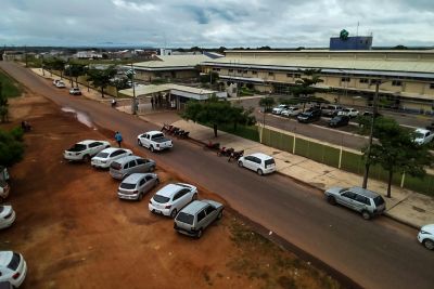 galeria: Hospital regional e movimento na cidade de Redenção