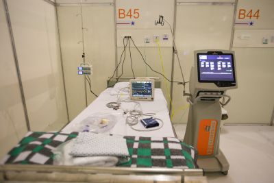 notícia: Estado estuda criar hospital permanente para combate à Covid-19