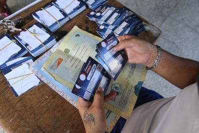 notícia: Terceira recarga do cartões de vale-alimentação escolar estará disponível nesta quinta-feira (30)