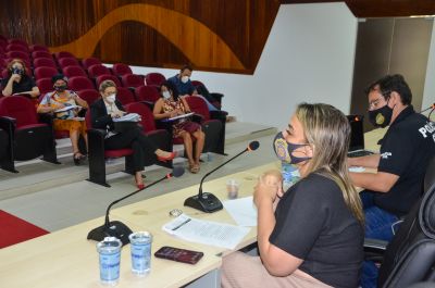 notícia: Seduc e Polícia Civil fecham parceria para combate às drogas 
