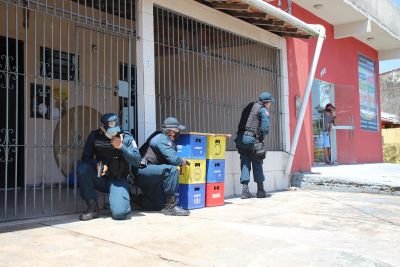 galeria: Militares do CPC II aprendem técnicas de gerenciamento de crise