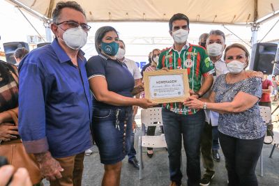 notícia: Governo entrega 5km de vias urbanas pavimentadas em Itupiranga