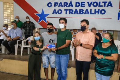 notícia: Mais de 130 famílias de Mocajuba recebem benefícios do programa habitacional 'Sua Casa'