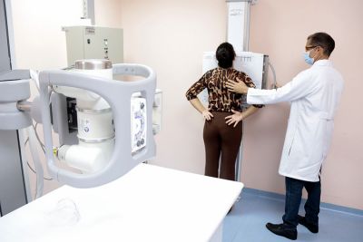 notícia: Governo alerta sobre problemas neurológicos relacionados à infecção pelo Covid-19