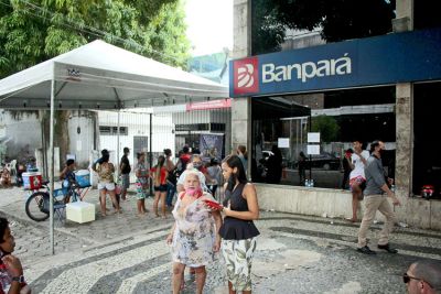 notícia: Pará é 3⁰ estado que mais investiu recursos financeiros em auxílios e benefícios durante a pandemia