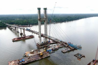 notícia: Setran instala penúltimo par de estruturas de concreto na Ponte Rio Moju