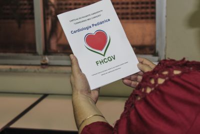 notícia: Hospital das Clínicas lança Cartilha de Saúde da Criança Cardiopata