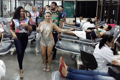 notícia: A folia invadiu o Hemopa: escolas de samba animam o Hemocentro de Belém