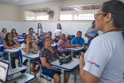 notícia: Trabalhadores informais do Jurunas recebem ações do Ter Paz