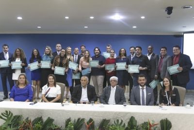 notícia: Escola de Governança publica edital para turmas de pós-graduação