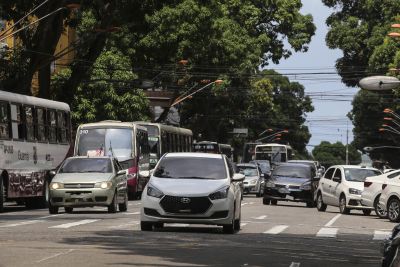 notícia: Descontos de IPVA para finais de placa 72 a 92 seguem até segunda (17)