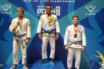 notícia: Atleta paraense de jiu jitsu ganha bronze em Curitiba