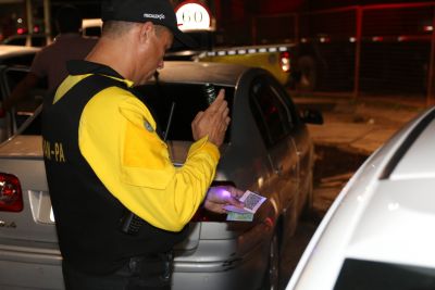 notícia: Governo garante aumento de 100% na gratificação de risco de vida a agentes do Detran
