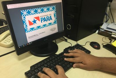 notícia: Página traz informações sobre obras conveniadas entre Governo e municípios