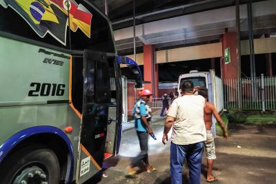 notícia: Grupos atuam no transporte de pessoas em situação de rua ao Mangueirão