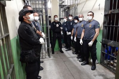 notícia: Servidores da Seap recebem equipamentos de proteção individual
