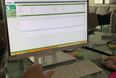 notícia: Processo Administrativo Eletrônico auxilia na produtividade do serviço público estadual