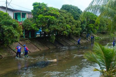 notícia: Ações de limpeza avançam no bairro da Pedreira, em Belém