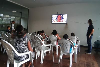 notícia: Indígenas recebem orientações sobre prevenção à Covid-19 em língua Warao