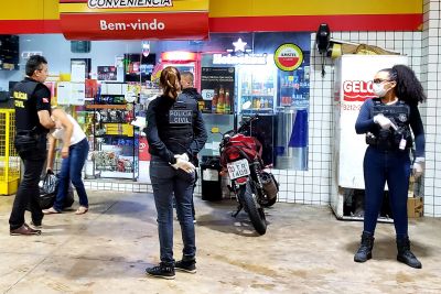 notícia: Canais de denúncia recebem quase 900 chamados relacionados à pandemia durante o fim de semana