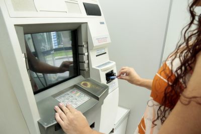 notícia: Servidores do Pará recebem a partir do dia 28 de abril 