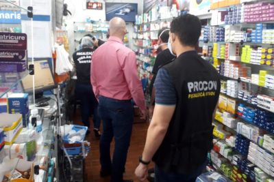 notícia: Procon fiscaliza drogarias para coibir preço abusivo de medicamentos