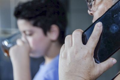 notícia: Teleatendimento da Uepa registra 150 consultas em seu primeiro dia