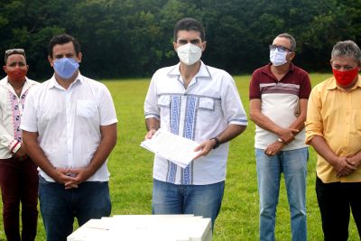 notícia: Governo assina convênio para instalação de Hospital de Campanha em Soure