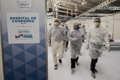 notícia: Governador recebe ministro interino da Saúde e mostra ações do Estado no combate a Covid-19