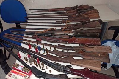 notícia: Polícia Militar apreende 27 armas de fogo em Ananindeua e São João de Pirabas