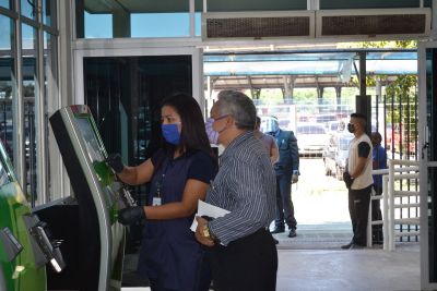 notícia: Agendamento prévio é obrigatório e organiza atendimento do Detran