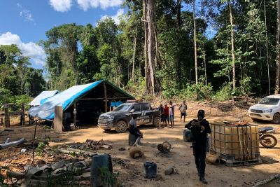 notícia: Força Estadual fecha dois garimpos clandestinos em Itaituba