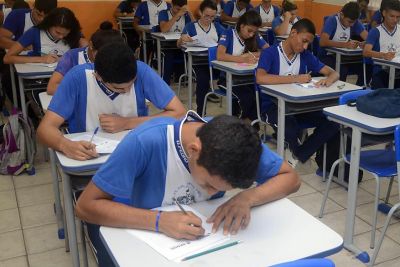 notícia: Seduc e Unicef unem esforços no combate à evasão escolar 