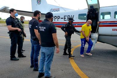 notícia: Mandante de latrocínio de empresário é transferido do Ceará para o Pará