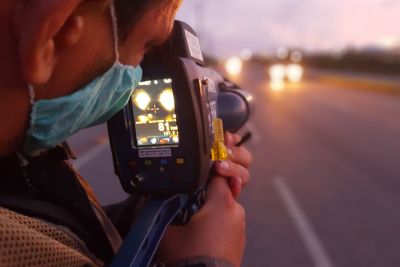 notícia: Mais de 90 condutores são flagrados com excesso de velocidade