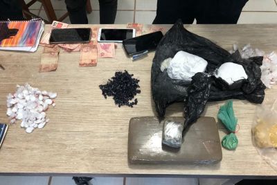 notícia: PM prende três pessoas e apreende drogas em Tailândia